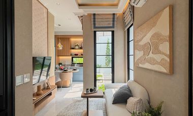 Rumah Baru Mewah Full Smart Home Desain Klasik Mediterania di Grand Wisata, Lokasi Strategis 1 Menit dari Pintu Tol dan Mall Living World Bekasi – DP 0% & Subsidi Biaya KPR