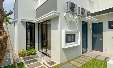 Rumah Baru Mewah Full Smart Home Desain Klasik Mediterania di Grand Wisata, Lokasi Strategis 1 Menit dari Pintu Tol dan Mall Living World Bekasi – DP 0% & Subsidi Biaya KPR