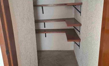 CASA EN RENTA  EN STA CRUZ GUADALUPE CON JARDÍN