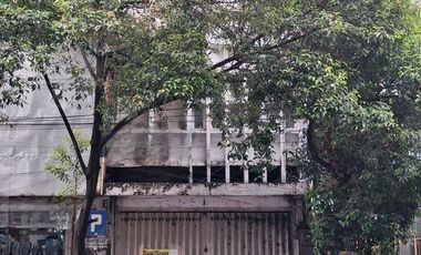 Strategic Shop House for Sale on Jl. A. Yani, Jombang