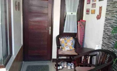 Di jual rumah lantai 2 lokasi Denpasar Selatan