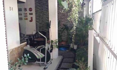 Di jual rumah lantai 2 lokasi Denpasar Selatan