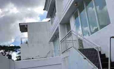 Dijual Rumah Citraland Celebes Hertasning Lengkap Kolam Renang Pribadi