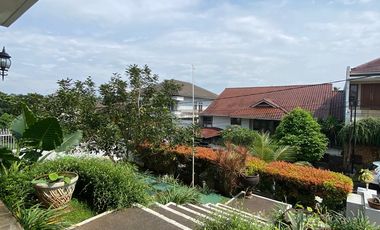 Rumah Terawat Luas 554M² Dalam Komplek Elit Cinere