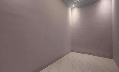 Rumah Siaphuni dengan Rooftop – Lokasi Strategis Jakarta Selatan