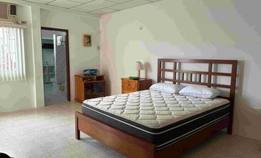 VENTA DE AMPLIA Y BONITA CASA CON PISCINA UBICADA EN SALINAS