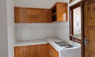 DISKON 26 JUTA!!! Rumah Siap Huni Bonus Kitchen set