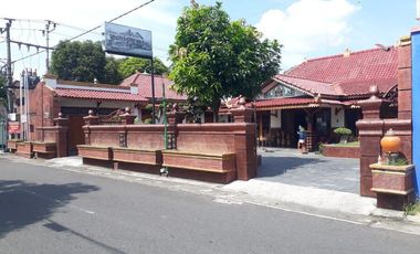 RUMAH DESAIN ETNIK JAWA, DEKAT PUSAT WISATA KOTA YOGYAKARTA