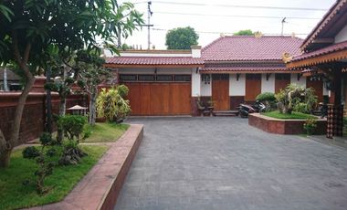 RUMAH DESAIN ETNIK JAWA, DEKAT PUSAT WISATA KOTA YOGYAKARTA