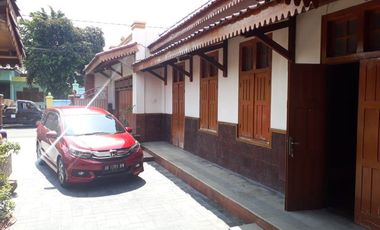 RUMAH DESAIN ETNIK JAWA, DEKAT PUSAT WISATA KOTA YOGYAKARTA