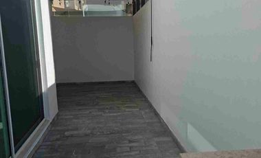 Bonita casa en renta en Lomas de Angelópolis