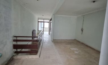 Rumah 3 lt di Tengah Kota Bandung Astana Anyar, Ciateul Dekat RS Immanuel Ref.05263