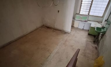 Rumah 3 lt di Tengah Kota Bandung Astana Anyar, Ciateul Dekat RS Immanuel Ref.05263