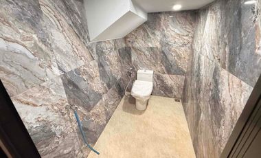 Rumah Siaphuni 3 Lantai, Lift, Private Pool Di Cipete Jakarta Selatan