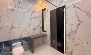 Rumah Siaphuni 3 Lantai, Lift, Private Pool Di Cipete Jakarta Selatan