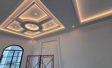 Rumah Siaphuni 3 Lantai, Lift, Private Pool Di Cipete Jakarta Selatan