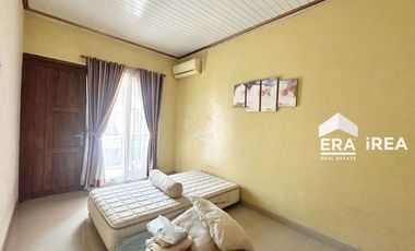 DISEWAKAN RUMAH DEKAT SUPERINDO COLOMADU, DE TJOLOMADOE, BANDARA ADI SOEMARMO