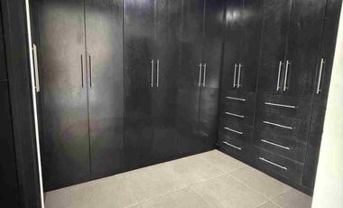 Bonita casa en renta en Lomas de Angelópolis.