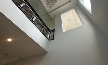 Jual cepat rumah besar di Joglo, Jakarta Barat