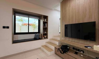 RUMAH MEWAH DESAIN MODERN SERPONG, TERMURAH DI BSD SERPONG