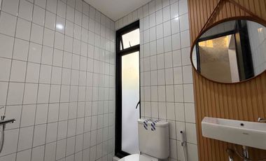 RUMAH MEWAH DESAIN MODERN SERPONG, TERMURAH DI BSD SERPONG