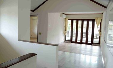 Dijual rumah mewah 2 lantai 4+2 kamar tidur lengkap dengan private pool tanah sangat Luas 1.273 meter di cipete Jakarta selatan