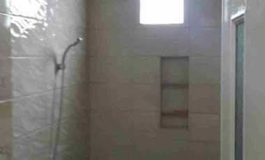 Disewakan rumah model villa