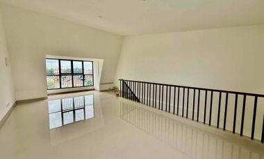 Ruko strategis 3 lantai di bintaro , unit terbatas