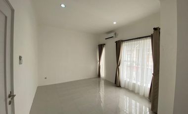 Dijual Cepat Rumah di New Serpong Estate BSD CITY
