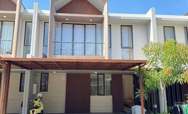 Dijual Rumah 2 Lantai di Summarecon Mutiara Makassar - Crystal Timur 3