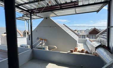 Dijual Rumah 2 Lantai di Summarecon Mutiara Makassar - Crystal Timur 3