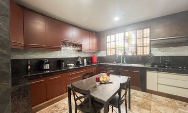 CASA EN URDESA NORTE EN VENTA