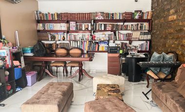 CASA EN URDESA NORTE EN VENTA