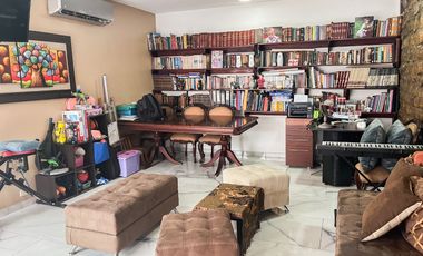 CASA EN URDESA NORTE EN VENTA