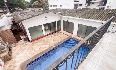 CASA EN URDESA NORTE EN VENTA