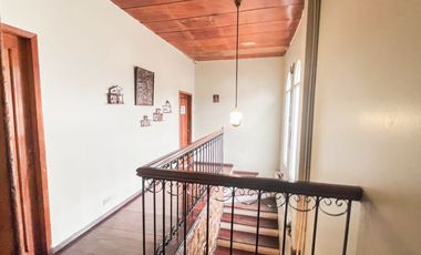 CASA EN URDESA NORTE EN VENTA