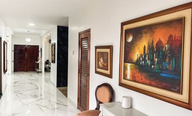 CASA EN URDESA NORTE EN VENTA