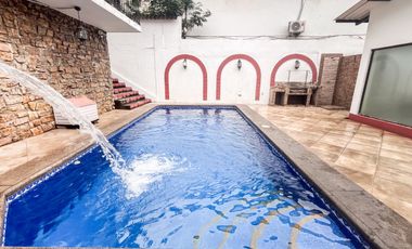 CASA EN URDESA NORTE EN VENTA