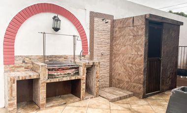 CASA EN URDESA NORTE EN VENTA
