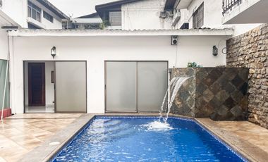 CASA EN URDESA NORTE EN VENTA