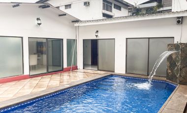 CASA EN URDESA NORTE EN VENTA
