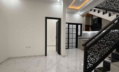 Rumah Siaphuni Shm 5 Menit Tol Kukusan Dekat UI, Krl Busway di Beiji Depok