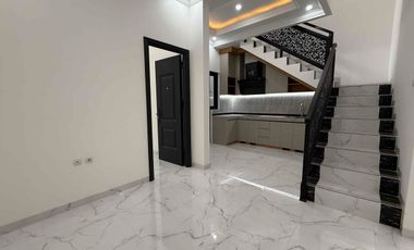 Rumah Siaphuni Shm 5 Menit Tol Kukusan Dekat UI, Krl Busway di Beiji Depok