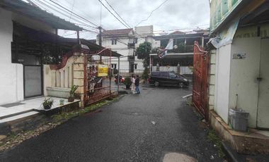 Kios 1 Lantai Cocok Buat Usaha Cafe Warkop, Travel dan  Sejenisnya, Ditebet Timur Dalam.