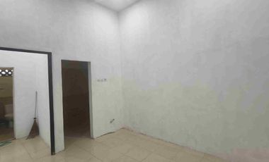 Kios 1 Lantai Cocok Buat Usaha Cafe Warkop, Travel dan  Sejenisnya, Ditebet Timur Dalam.