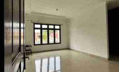 dkt rumah sakit & mall GGP Galaxy 
jl boulevard