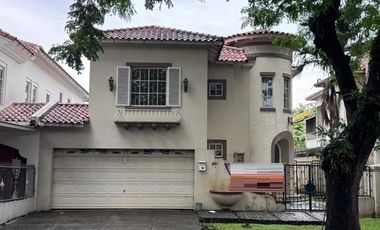 Dijual Rumah 2 Lt Luxury Home Vibes Old Money di Lippo Utara Karawaci Tangerang