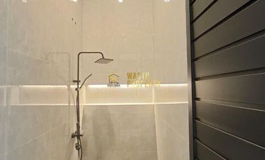 RUMAH SIAP HUNI, DESAIN KEKINIAN DEKAT CANDI SAMBISARI DI PURWOMARTANI, KALASAN