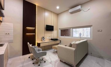 SIAPHUNI Modern 2 Lantai – Limo Cakra vista