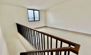 Ruko Allertone Lane 3 lantai di main boulevard